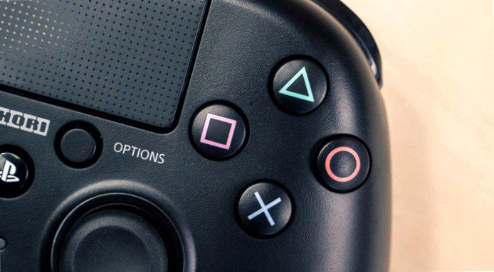 All in all, Hori Onyx does not offer much that the original controller cannot do as well